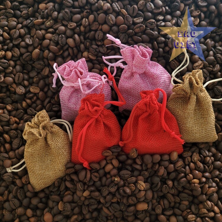 tui-vai-day-dung-cafe-07